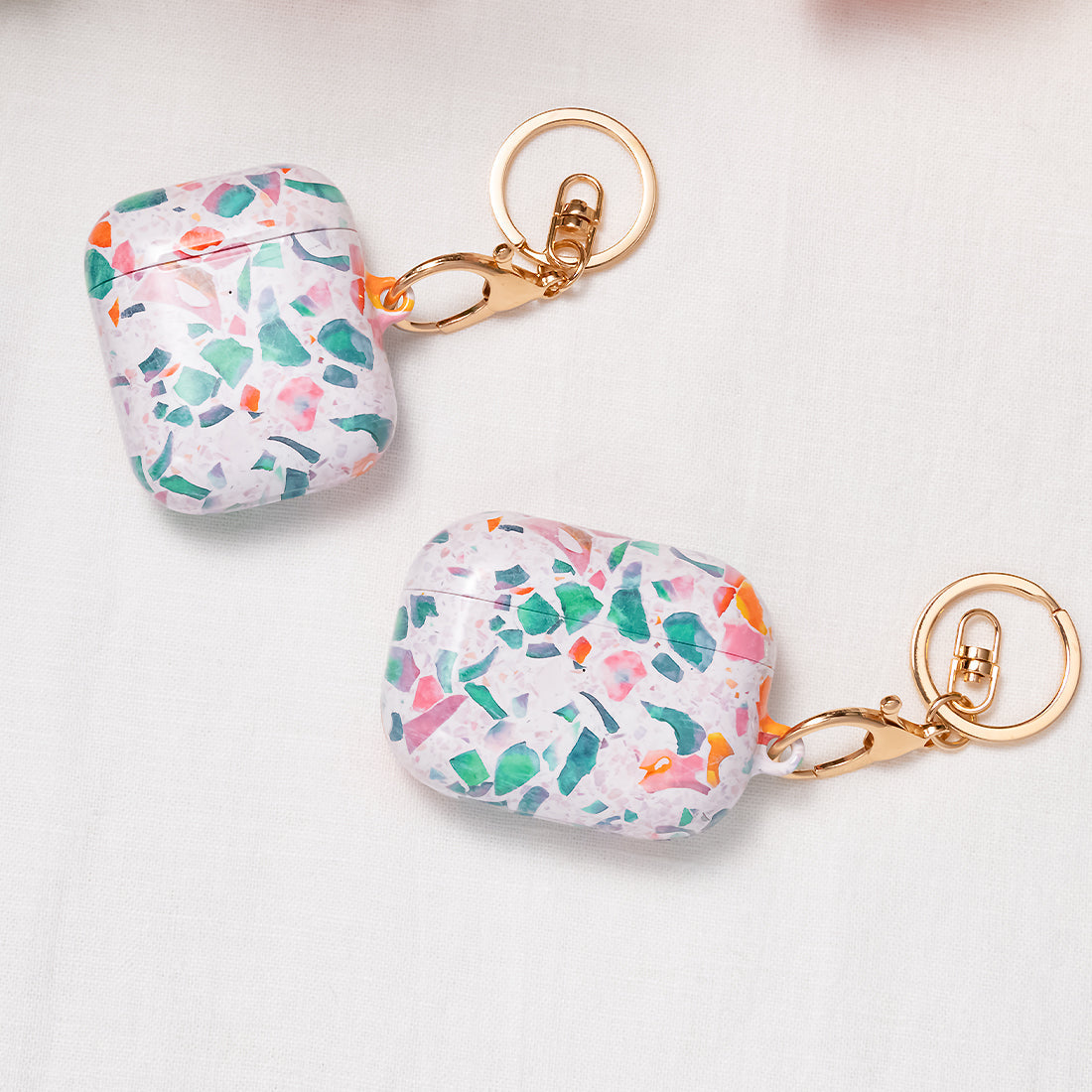 湖藍水磨石紋 AirPods 保護殼